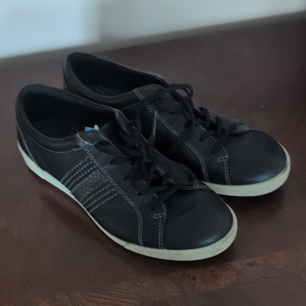 ECCO Tennis Prep Black Low Profile Leather Sneakers